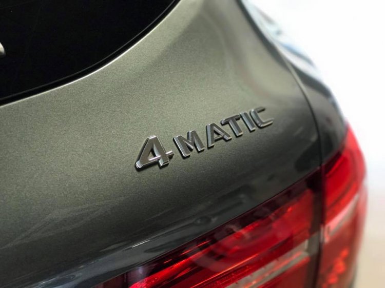 Mercedes-Benz GLC 220 d 4Matic Premium AMG - Clicca l'immagine per chiudere
